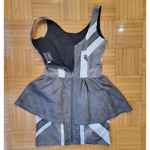 Religion Silk Party Dress with Peplum and Zipper Detailing - Picture 5 of 6